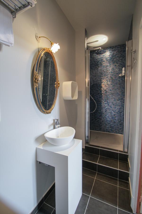 Le Prieure Hotel Noyers-sur-Serein Buitenkant foto